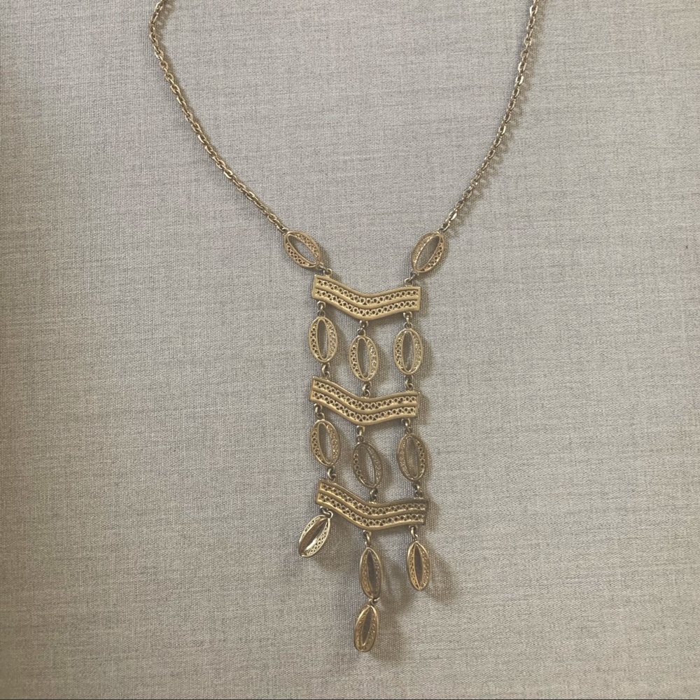 Stella & Dot Kimberly tiered gold tone long necklace